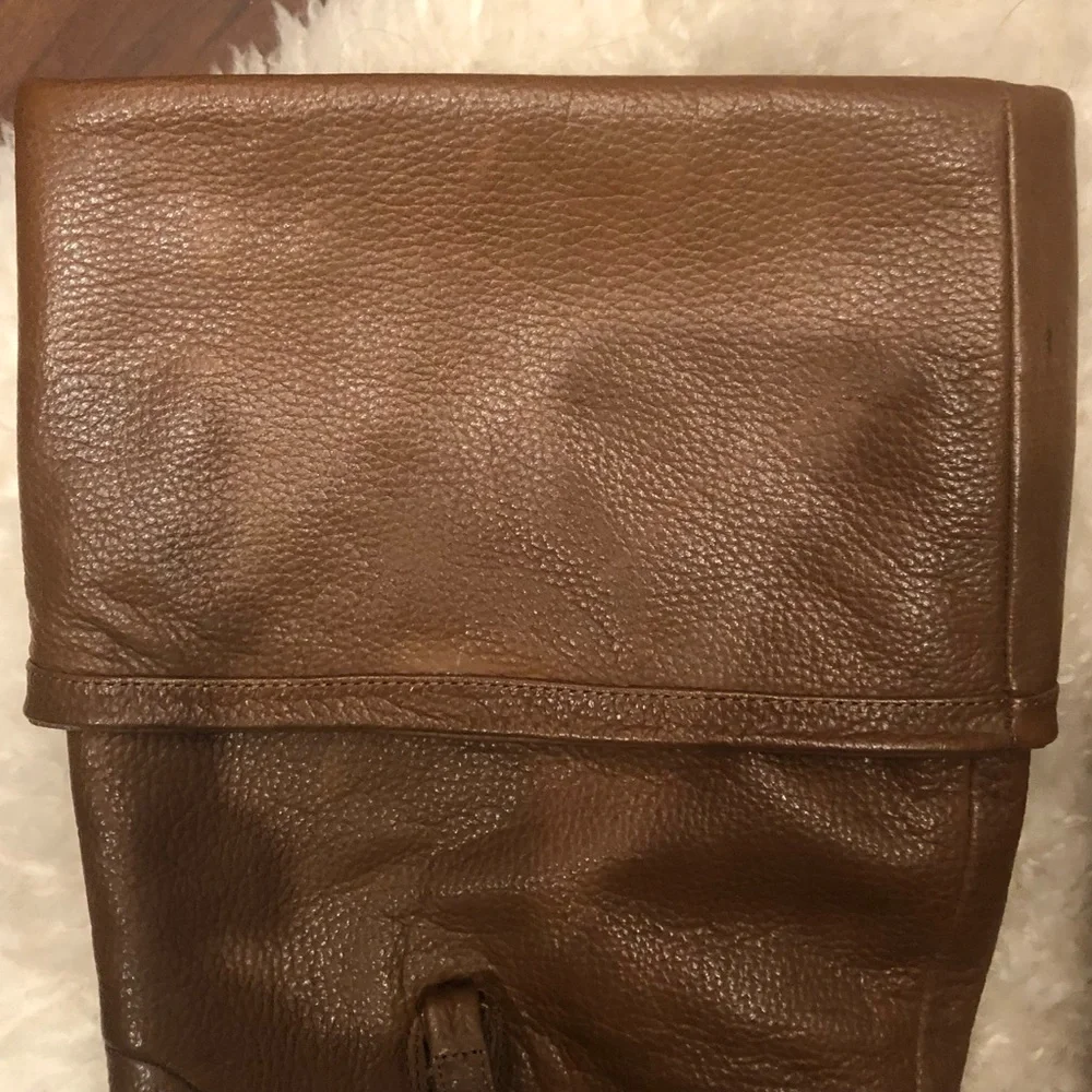 HP! Rosegold Boots in Cognac Leather with Fold Over Tops. Inside zip. Size 39.